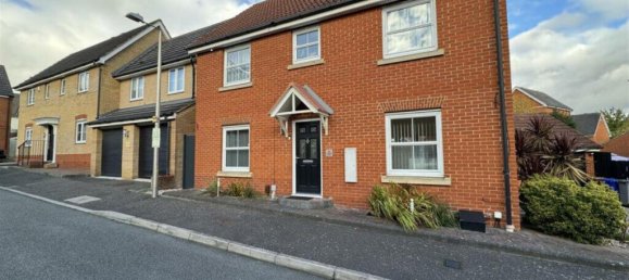 3 bedrooms House in Grays, United Kingdom No. 4963 2