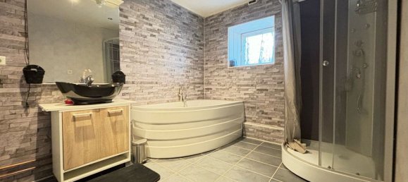 4 bedrooms Townhouse in Froville, France No. 160375 7