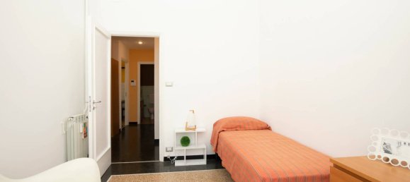 4 غرف نوم شقة في Genoa, Italy رقم 296513 10