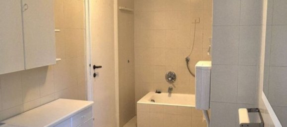 Квартира с 3 комнатами в Лекко, Италия № 289967 31