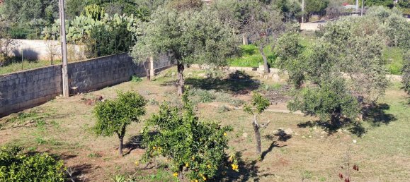 2 rooms Villa in Noto, Italy No. 251995 2