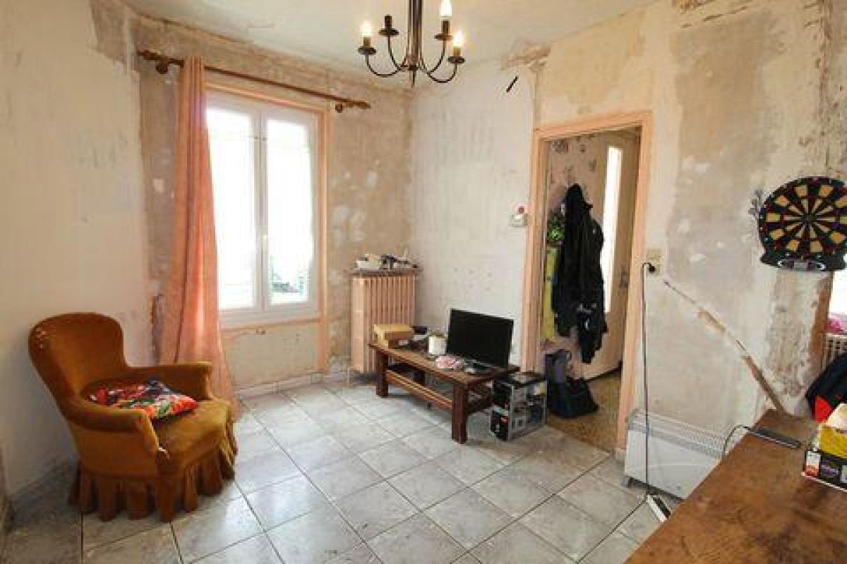 Casa de 2 dormitorios en Soissons, France No. 3406