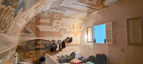 5 rooms House in Cisternino, Italy No. 24129 4