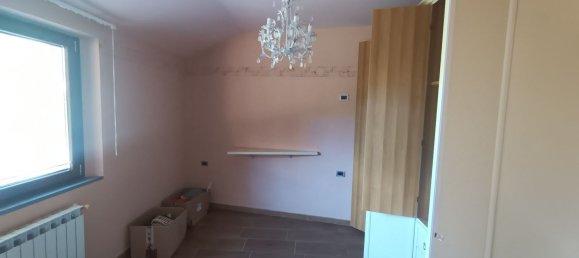 4-Zimmer Haus in Sarzana, Italy, Nr. 78085 9