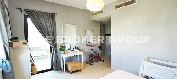 4 bedrooms Townhouse in Reem, UAE No. 1488 5