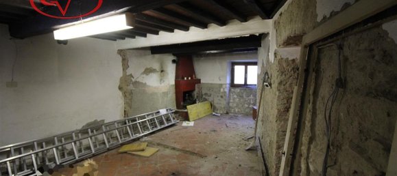 5-Zimmer Haus in Loro Ciuffenna, Italy, Nr. 232789 4