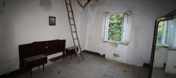 5-Zimmer Haus in Loro Ciuffenna, Italy, Nr. 232789 24