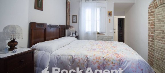 2 bedrooms House in Mondavio, Italy No. 285827 20