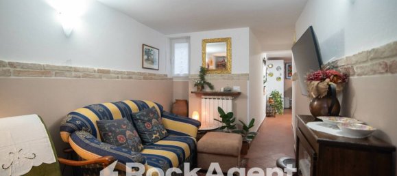 2 bedrooms House in Mondavio, Italy No. 285827 3