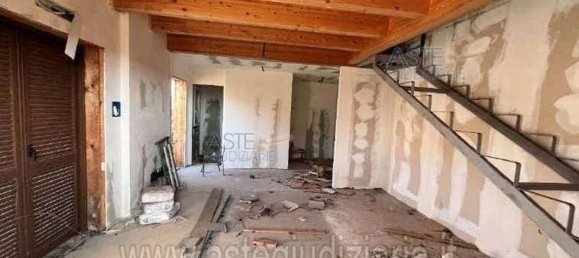 5 rooms Apartment in Torrita Tiberina, Italy No. 292315 7