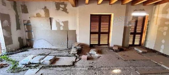 5 rooms Apartment in Torrita Tiberina, Italy No. 292315 18