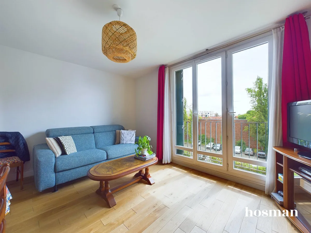 2 bedrooms Apartment in Maisons-Alfort, France No. 133933