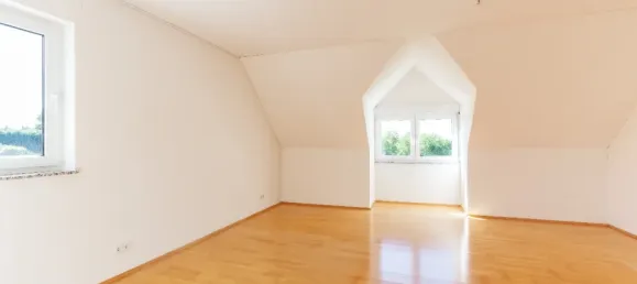 Duplex de 3 divisões em Burscheid, Germany N.º 304239 8