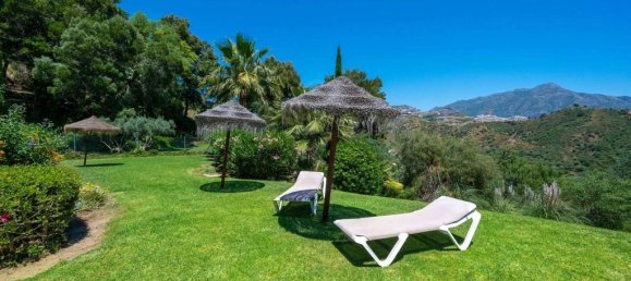 3 bedrooms Apartment in Benahavis, Spain No. 242071 16