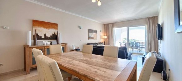 3 bedrooms Apartment in Benahavis, Spain No. 242071 7