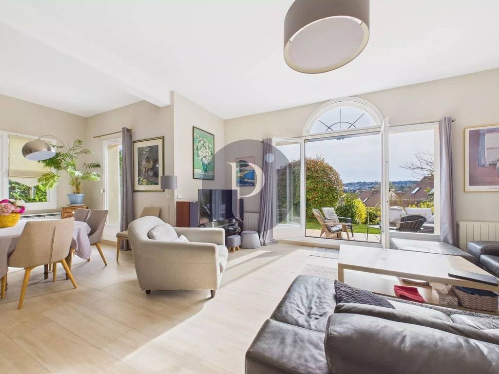 5 Schlafzimmer Haus in Verrieres-le-Buisson, France, Nr. 136016