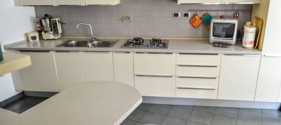 11 rooms House in Pecetto Torinese, Italy No. 201073 31