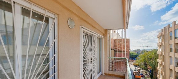 3 bedrooms Apartment in Torrevieja, Spain No. 100176 4