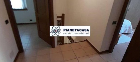 Villa de 4 divisões em Azzano San Paolo, Italy N.º 41299 21