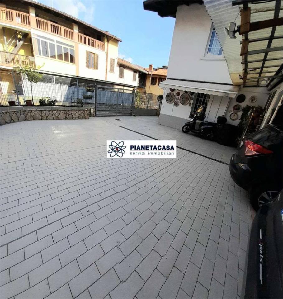 Villa de 4 divisões em Azzano San Paolo, Italy N.º 41299