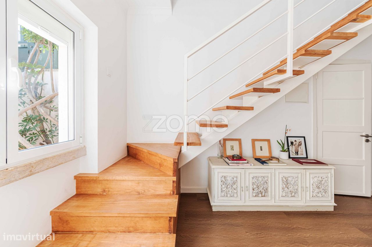 5 bedrooms House in Oeiras, Portugal No. 15846