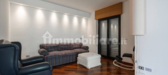 Villa T3 em Milan, Italy N.º 240756 25