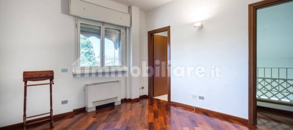 Villa T3 em Milan, Italy N.º 240756 37