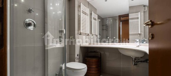 Villa T3 em Milan, Italy N.º 240756 15