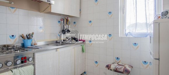 3-salle Appartement à Lavagna, Italy No. 165057 6