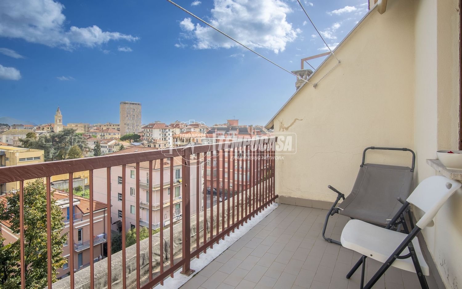 3-salle Appartement à Lavagna, Italy No. 165057