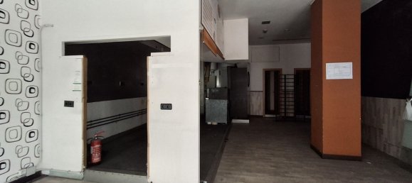 69m² Commercial property in Oviedo, Spain No. 149766 22