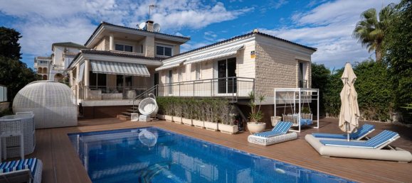 Villa T5 em Torrevieja, Spain N.º 137834 15