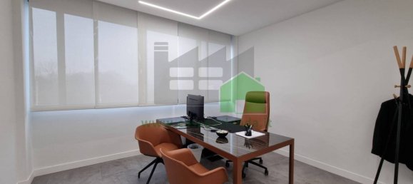 6 rooms Office in Cernusco sul Naviglio, Italy No. 74950 8