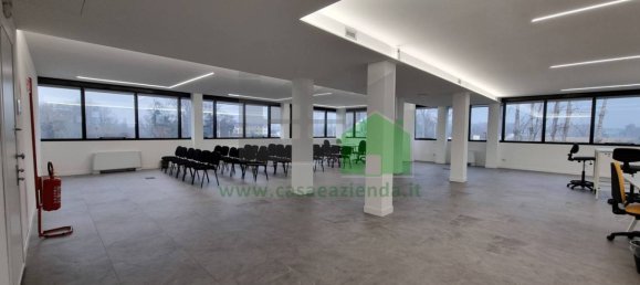 6 rooms Office in Cernusco sul Naviglio, Italy No. 74950 17