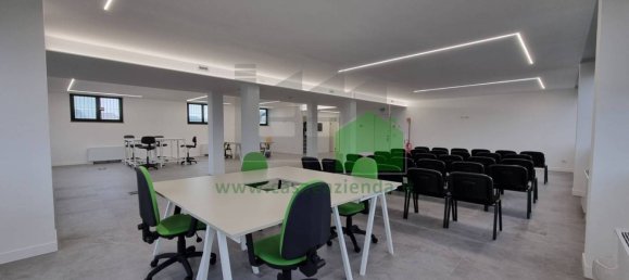 6 rooms Office in Cernusco sul Naviglio, Italy No. 74950 24