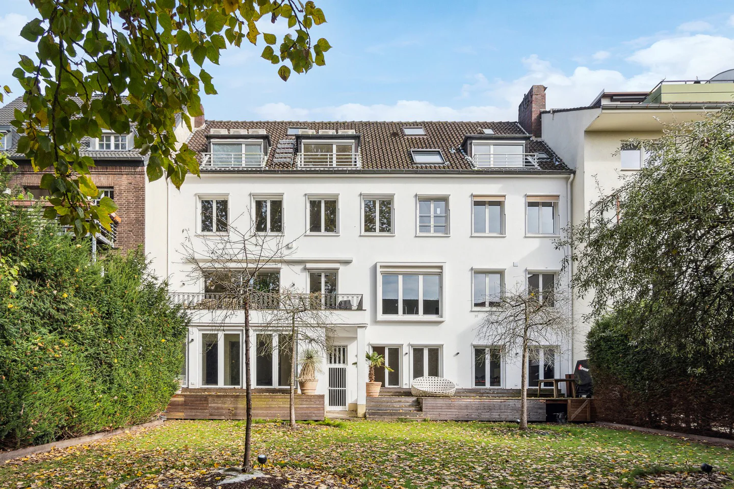 Casa T8 em Dusseldorf, Germany N.º 52023