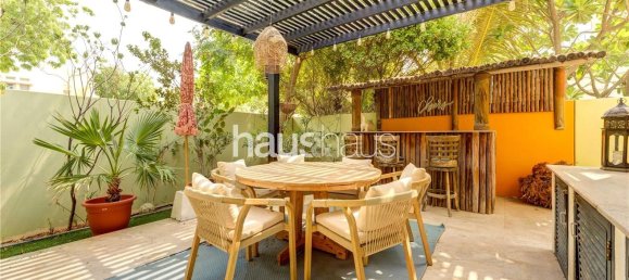 3 غرف نوم فيلا في البحيرات, UAE رقم 99039 11