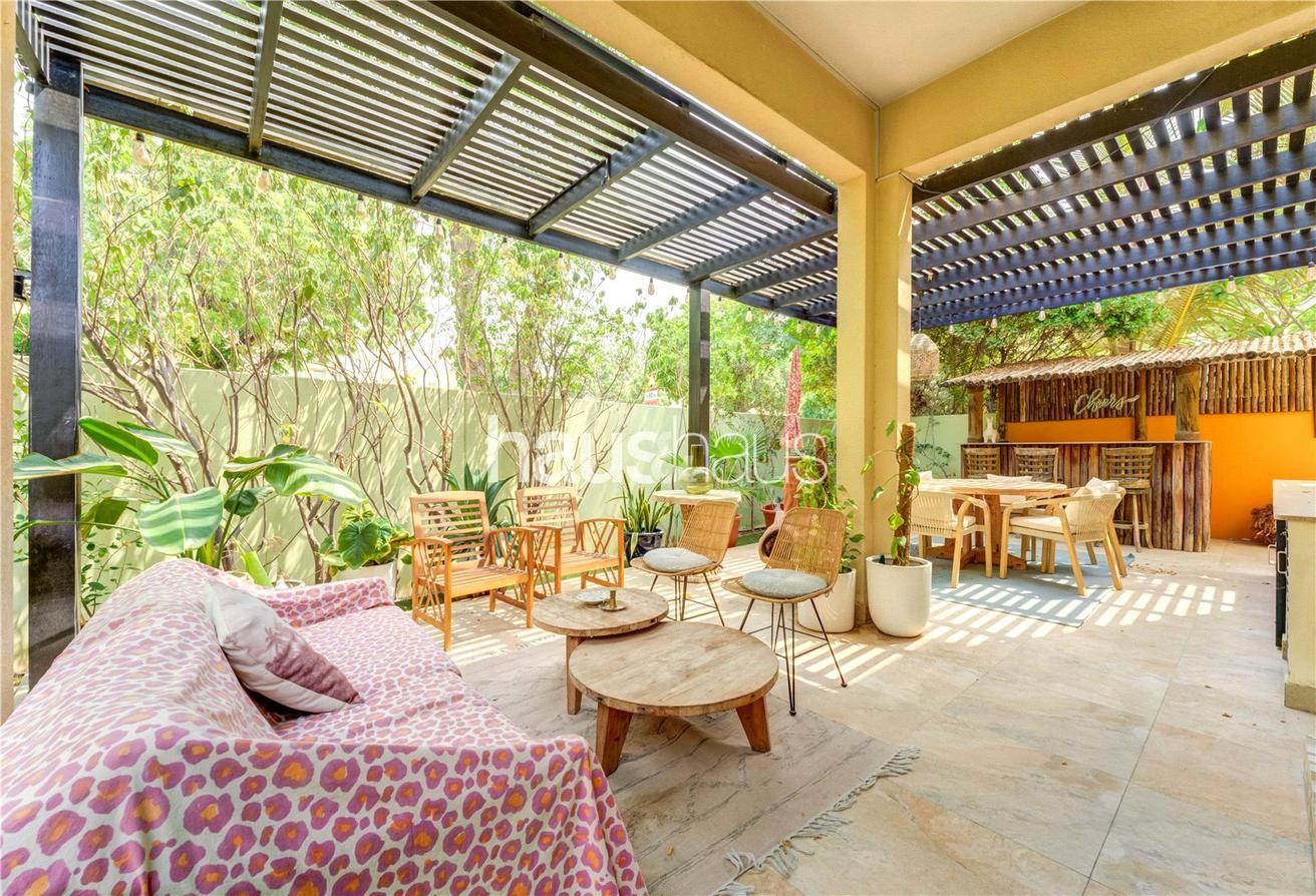 3 غرف نوم فيلا في البحيرات, UAE رقم 99039