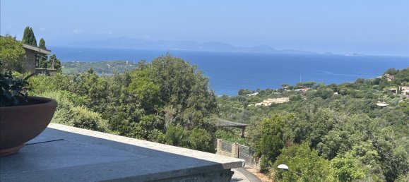 5 rooms Villa in Castiglione della Pescaia, Italy No. 305887 10
