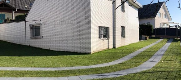 7 rooms Bungalow in Rhein-Sieg, Germany No. 347688 3