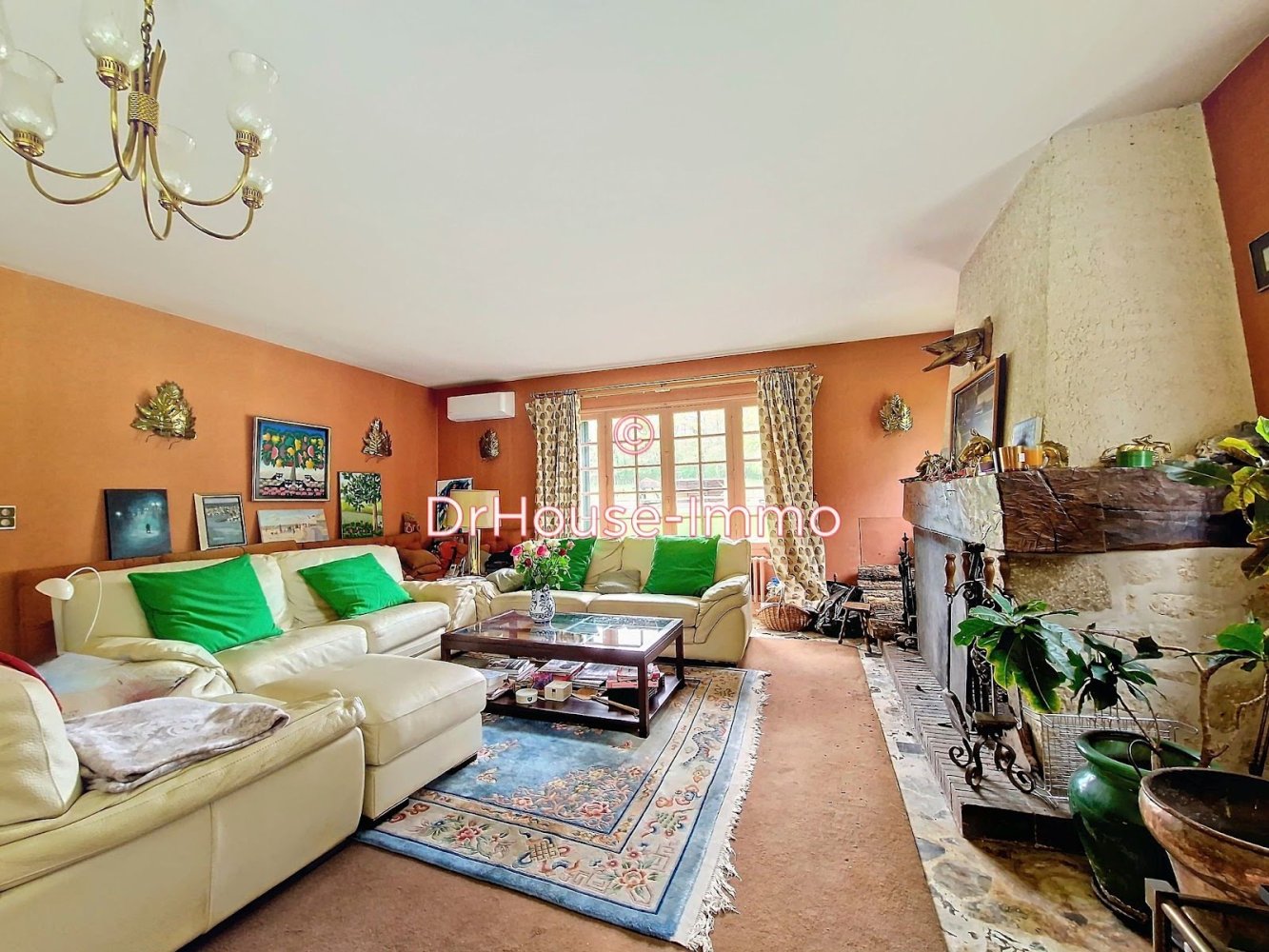 7 Schlafzimmer Schlösser in Poigny-la-Foret, France, Nr. 173452