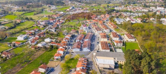 3926m² Warehouse in Lage, Portugal No. 33828 2