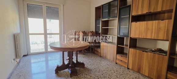 4-Zimmer Wohnung in Bergamo, Italy, Nr. 293665 3