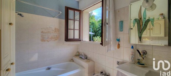 5 bedrooms House in Beauvais, France No. 247116 14