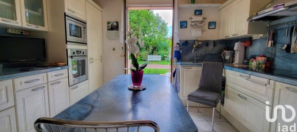 5 bedrooms House in Beauvais, France No. 247116 11