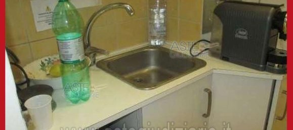 5 bedrooms Apartment in Rome, Italy No. 330853 17