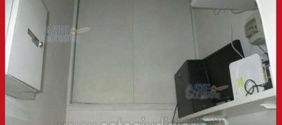 5 bedrooms Apartment in Rome, Italy No. 330853 30