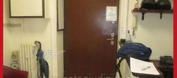 5 bedrooms Apartment in Rome, Italy No. 330853 22