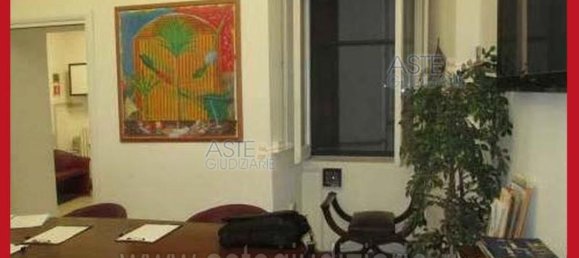 5 bedrooms Apartment in Rome, Italy No. 330853 37