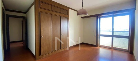 4 bedrooms Apartment in Porto, Portugal No. 125792 7
